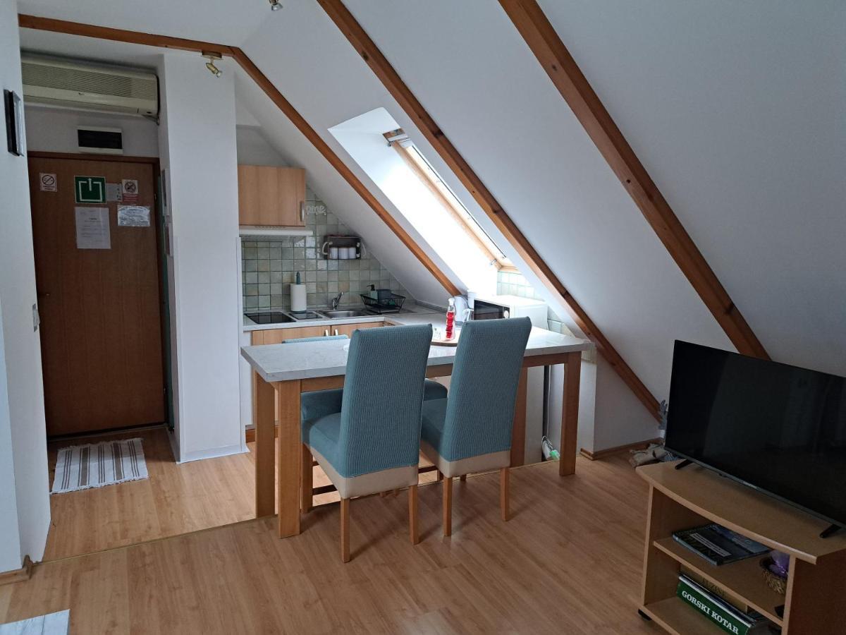 Apartment Erika Фужине Экстерьер фото